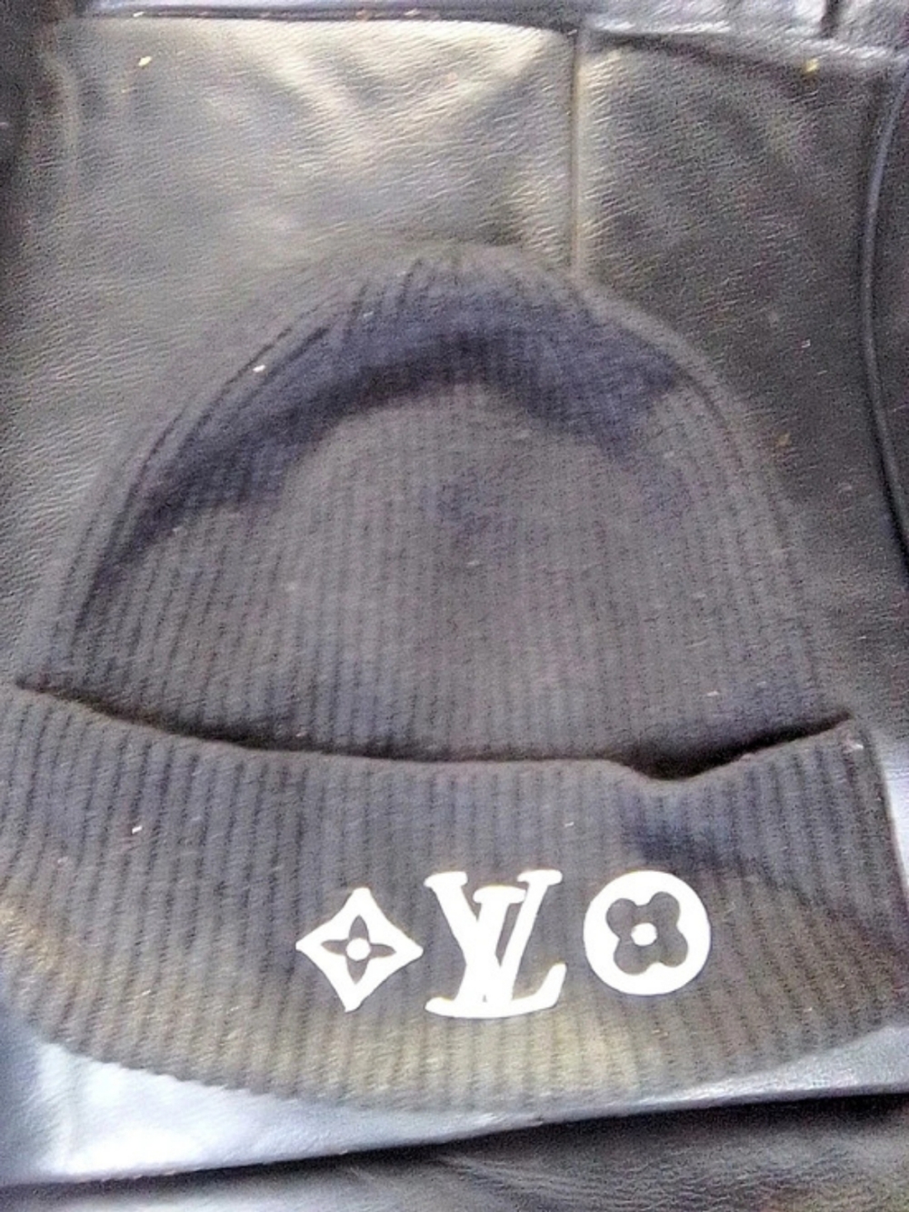 Louis Vuitton LV Crush Graphic Flower Beanie Black
